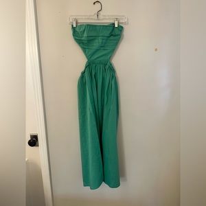 F21 STRAPLESS OPEN BACK DRESS